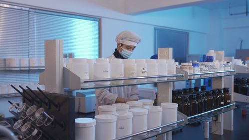 寶藏工廠 到底是個(gè)什么廠 追求極致品質(zhì),輕復(fù)古玩酷彩妝